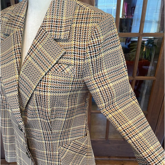 CAbi Pastime Plaid Notched Collar Patch Pocket Blazer 4 - Picture 4 of 11
